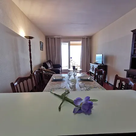 Cosette - Alexandra Mar *